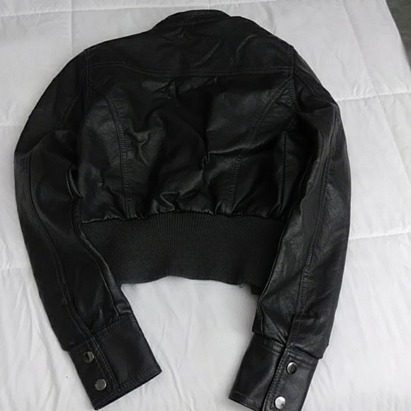 Jacket - Picture 3 of 3
